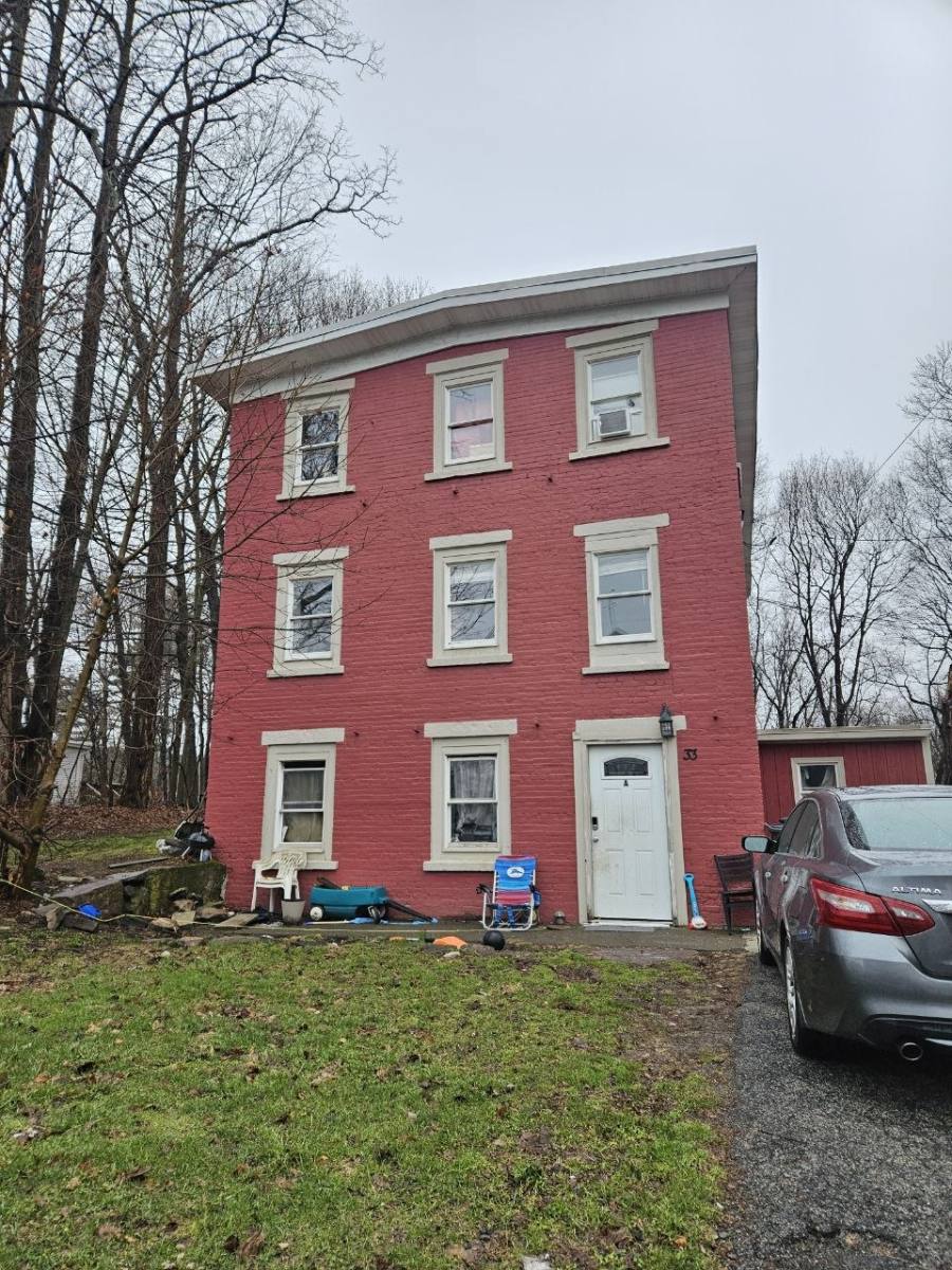 Apartment for rent at 33 Smith Clove Rd, Monroe, NY 10950