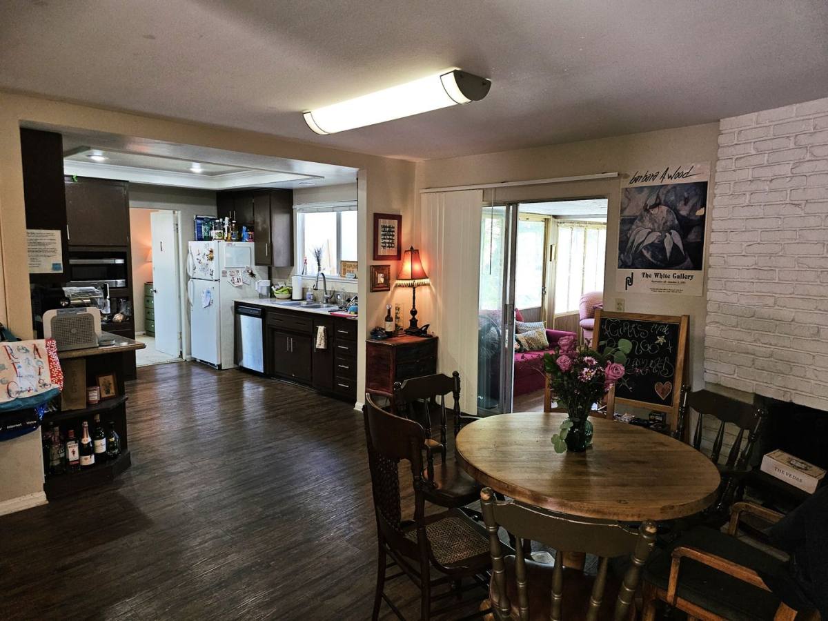 House for rent at 1087 N Greengrove, Orange, CA 92865
