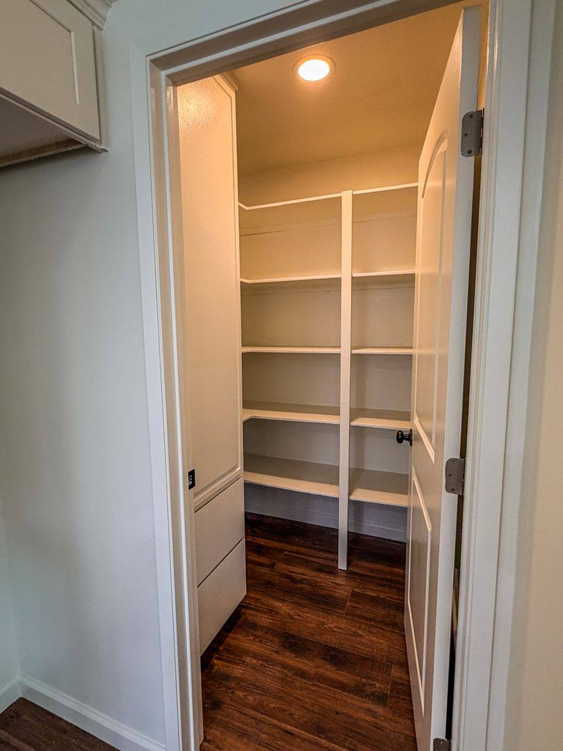 Apartment for rent at 801-803 N M St, Oxnard, CA 93030
