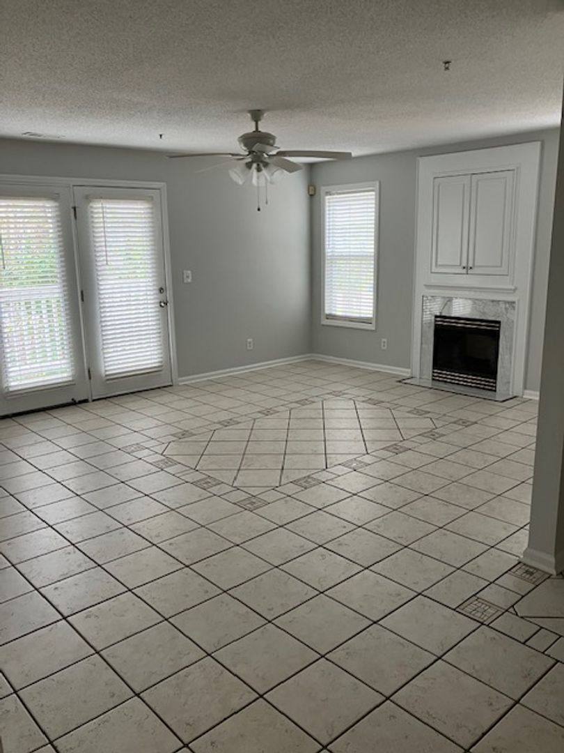 Apartment for rent at 909-H Litchfield Way, Wilmington, NC 28405