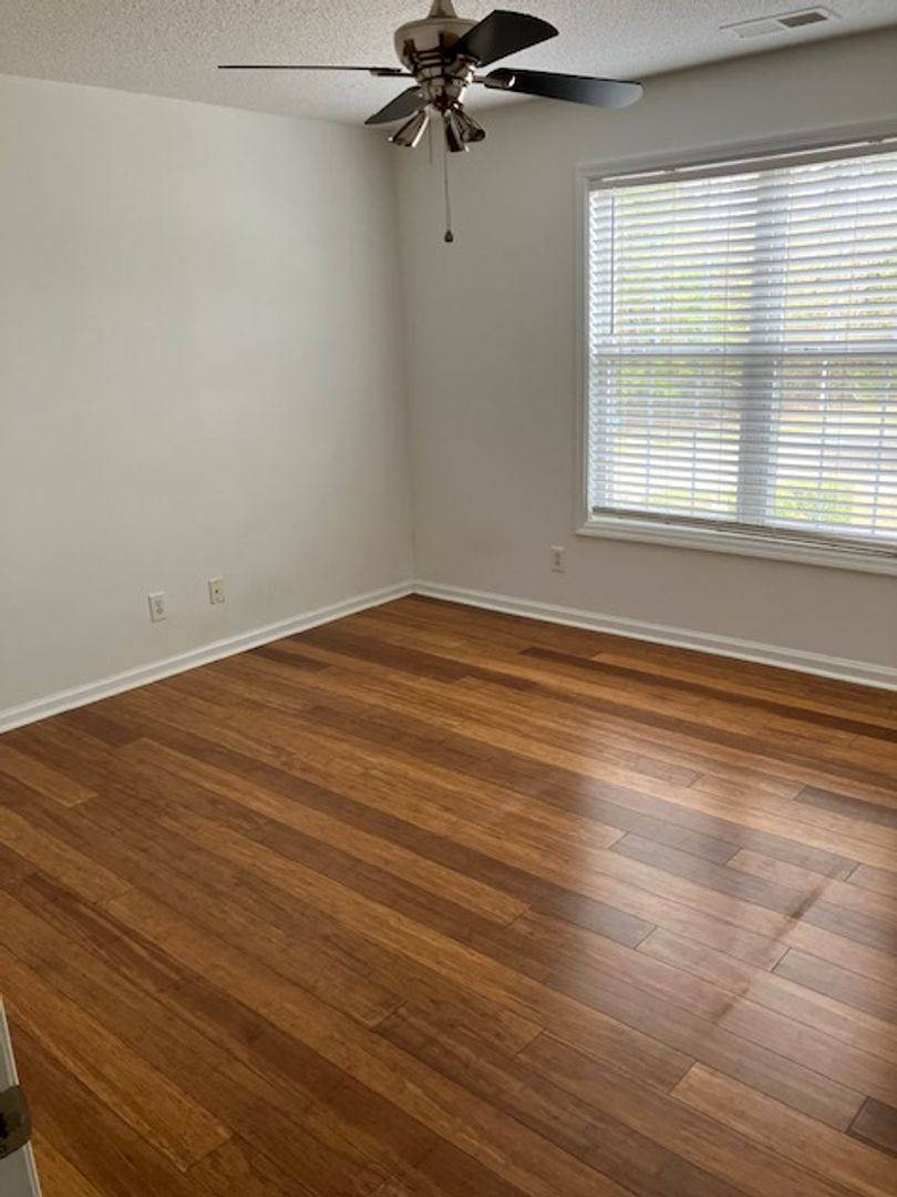 Apartment for rent at 909-H Litchfield Way, Wilmington, NC 28405