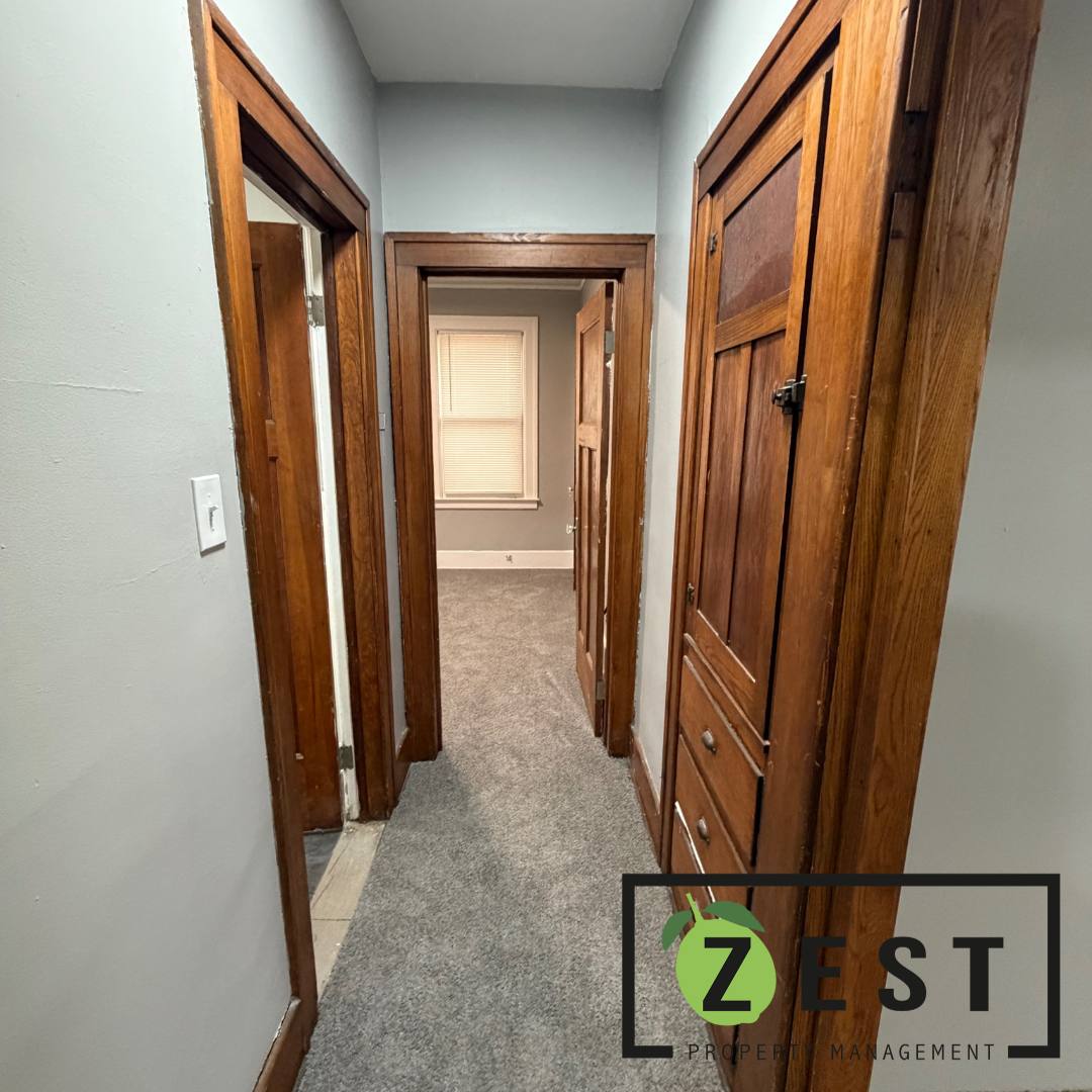 Apartment for rent at 4055 Beniteau, Detroit, MI 48214