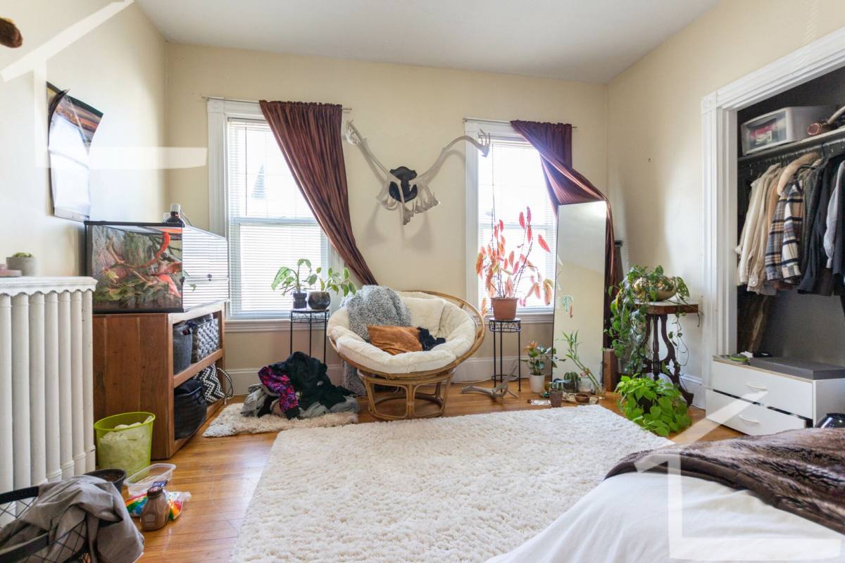 House for rent at 13 Bennett St, Brighton, MA 02135