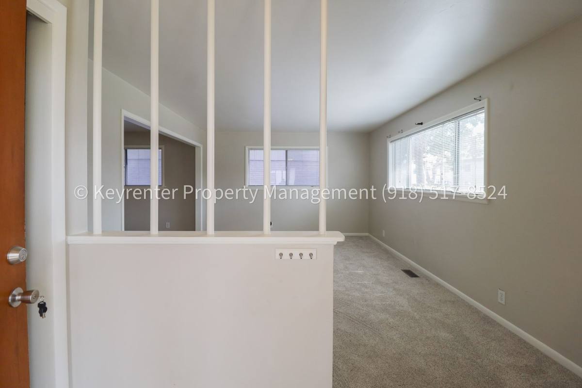 House for rent at 953 E 37th St, Tulsa, OK 74105