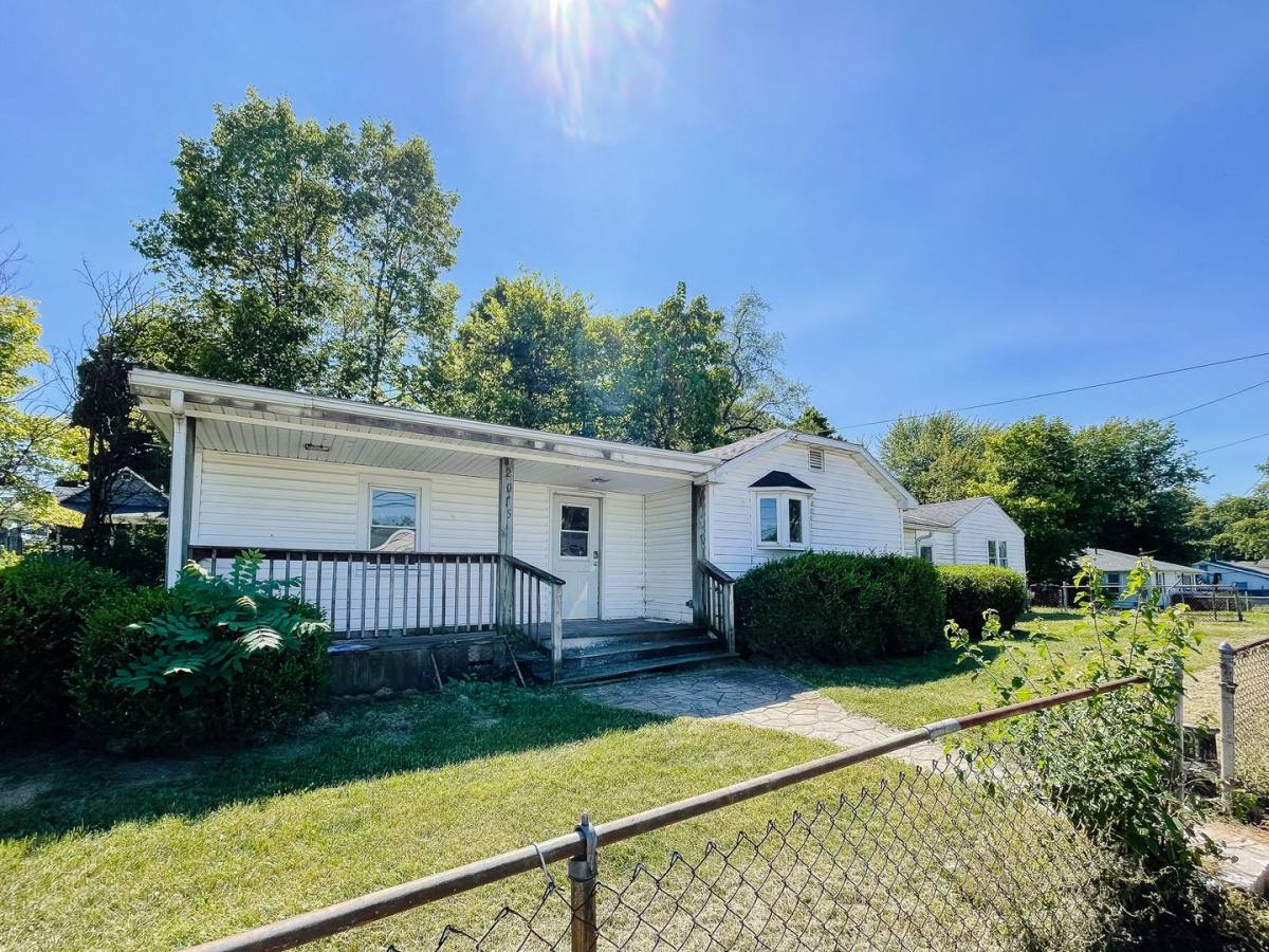 House for rent at 2015 E 16th St, Muncie, IN 47302