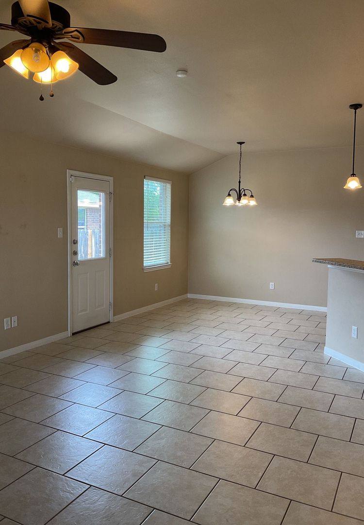 Apartment for rent at 4610 Cambridge Dr, Killeen, TX 76549