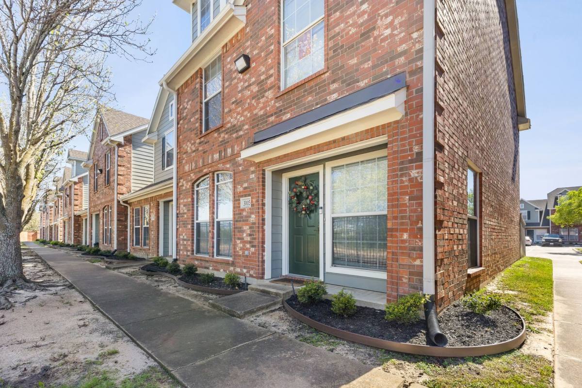 Townhouse for rent at 1001 Krenek Tap Rd, College Station, TX 77845
