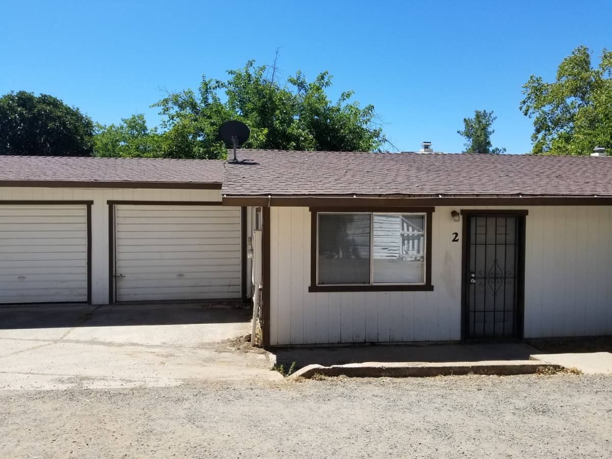 Apartment for rent at 1616 Willis St, Redding, CA 96001