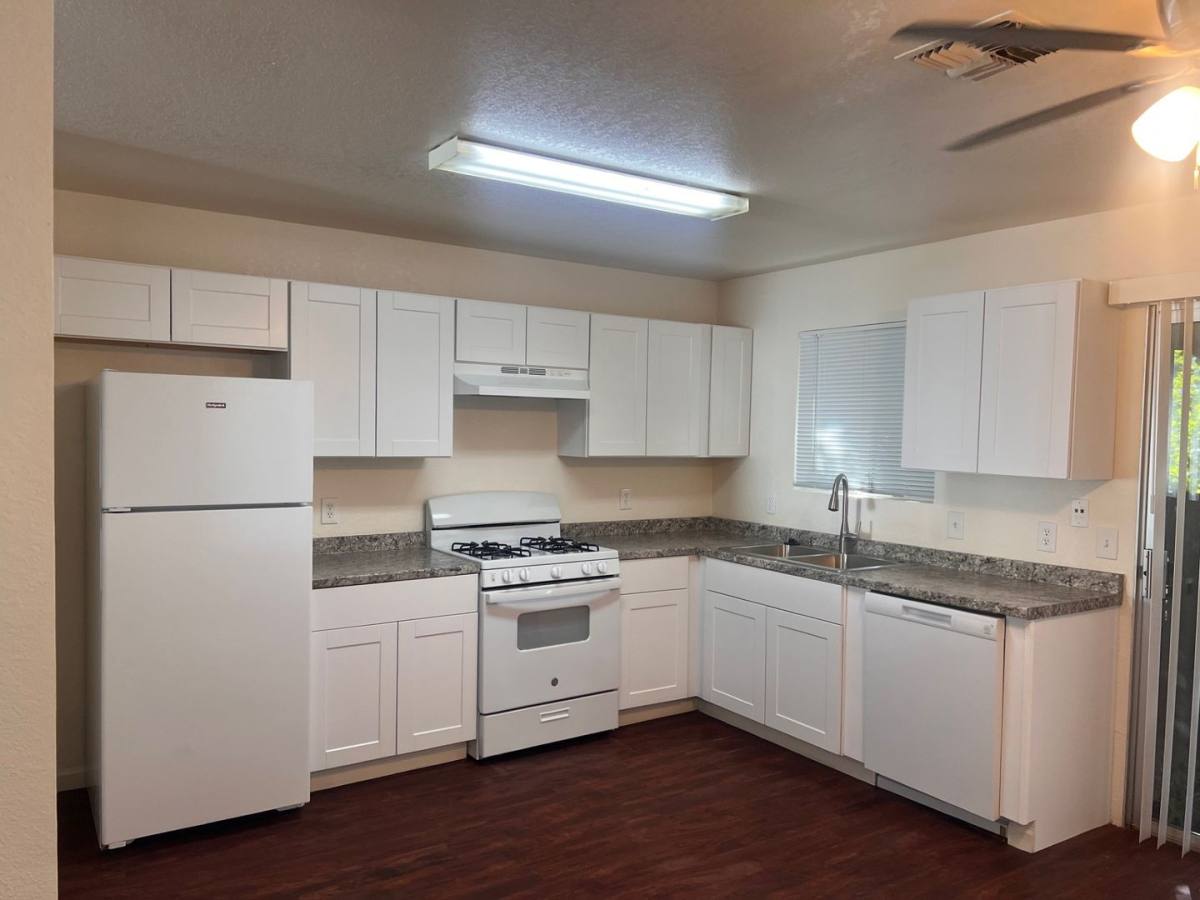 Apartment for rent at 1616 Willis St, Redding, CA 96001