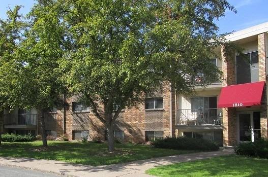 Apartment for rent at 1816 Birch St, Saint Paul, MN 55110