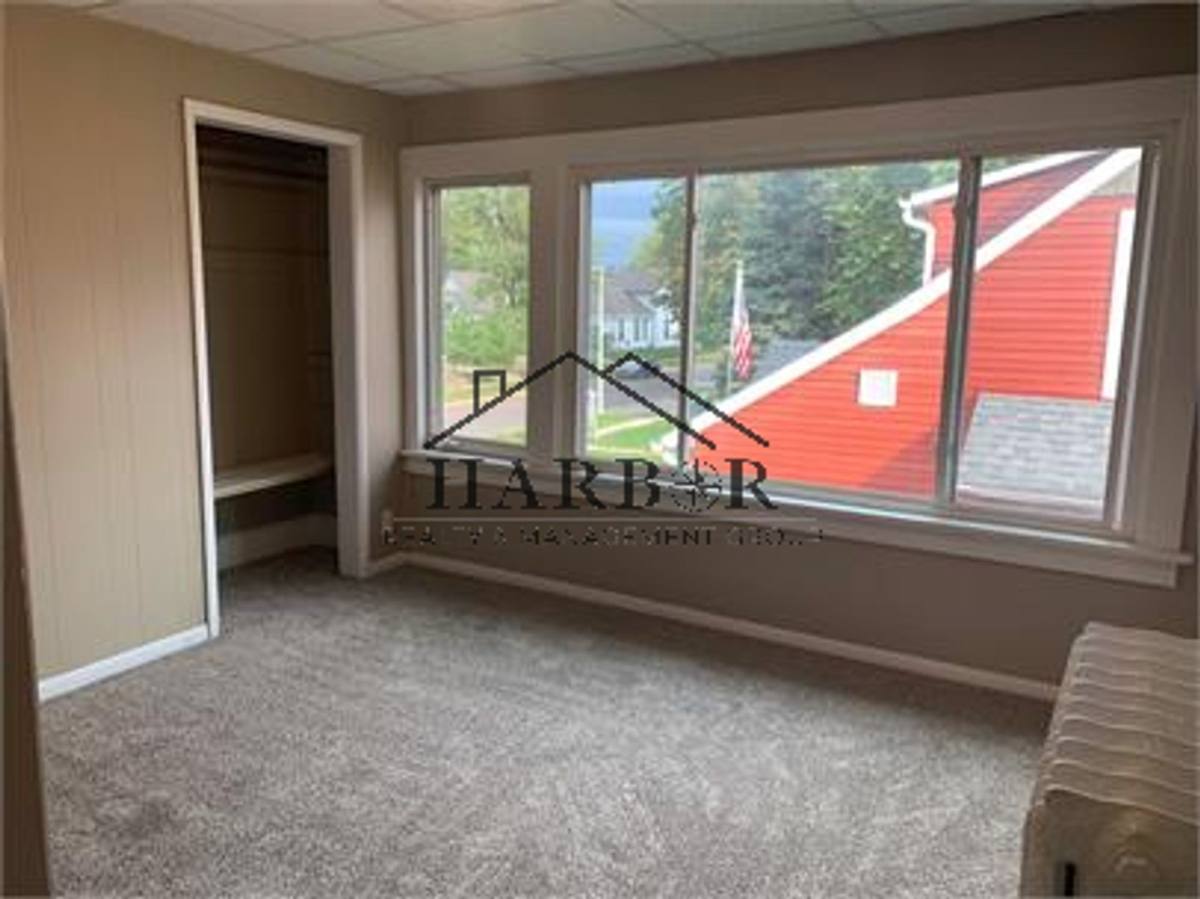 Apartment for rent at 28 6th Ave SE #3, Rochester, MN 55904