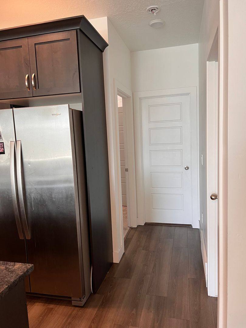 Townhouse for rent at 8357 S Durham St, Sandy, UT 84070