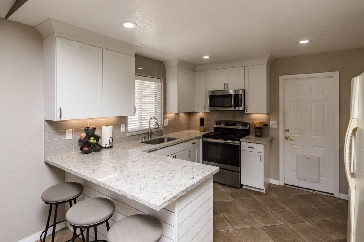 House for rent at 2271 Rainbow Ave N, Lake Havasu City, AZ 86403