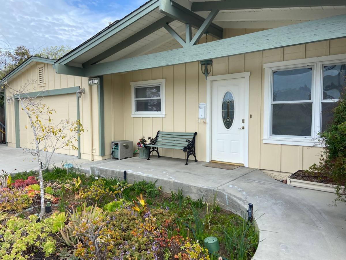 House for rent at 5117 Glasgow Dr, San Diego, CA 92117