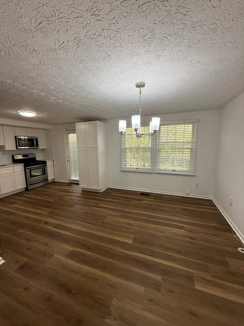 House for rent at 117 Hickory Dr, Peachtree City, GA 30269