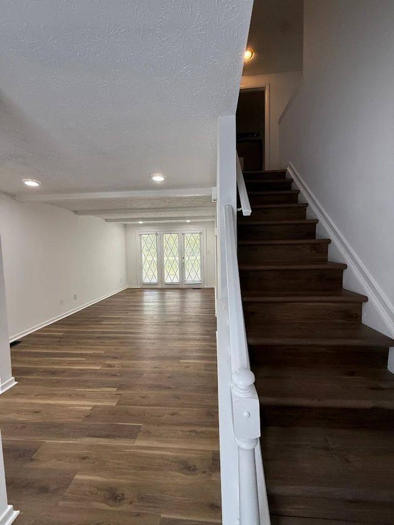 House for rent at 117 Hickory Dr, Peachtree City, GA 30269