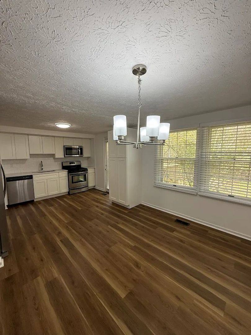 House for rent at 117 Hickory Dr, Peachtree City, GA 30269