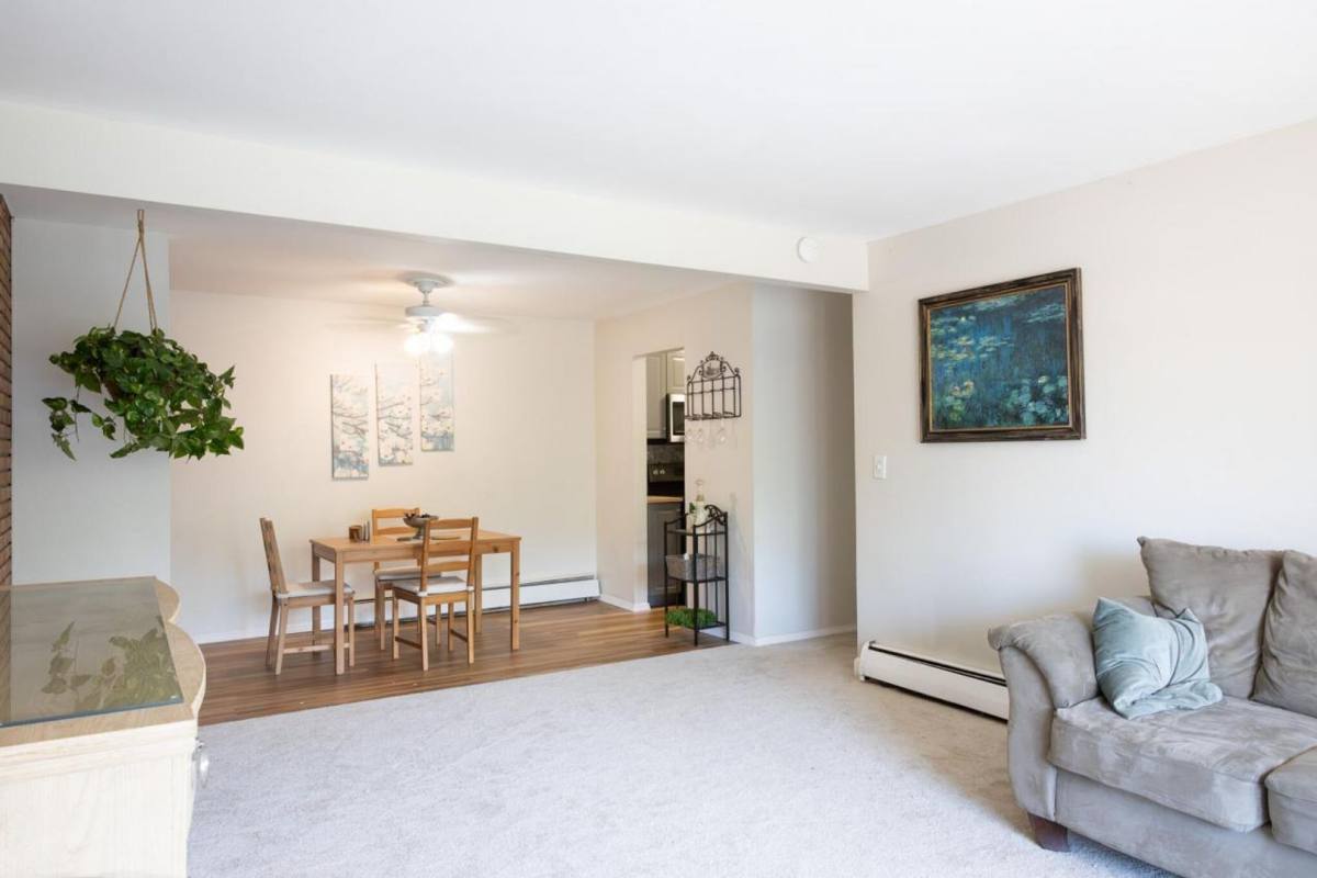 Apartment for rent at 207 Ballard, Ypsilanti, MI 48197