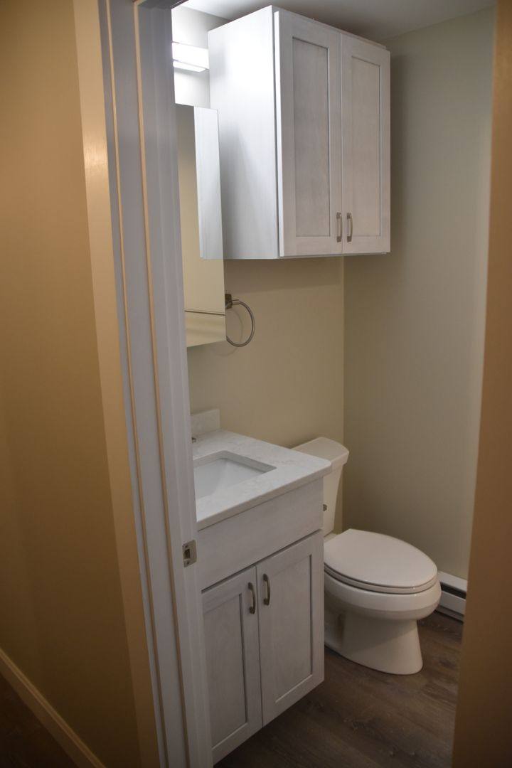 Apartment for rent at 4 Bay Rd, Newmarket, NH 03857