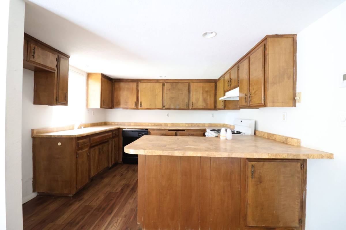 Apartment for rent at 141 W Upjohn Ave, Ridgecrest, CA 93555