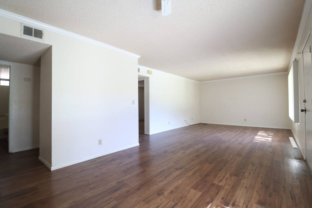 Apartment for rent at 141 W Upjohn Ave, Ridgecrest, CA 93555