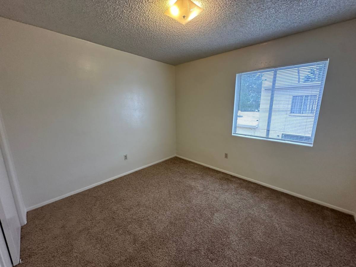 Condo for rent at 810 S Kolb Rd, Tucson, AZ 85710