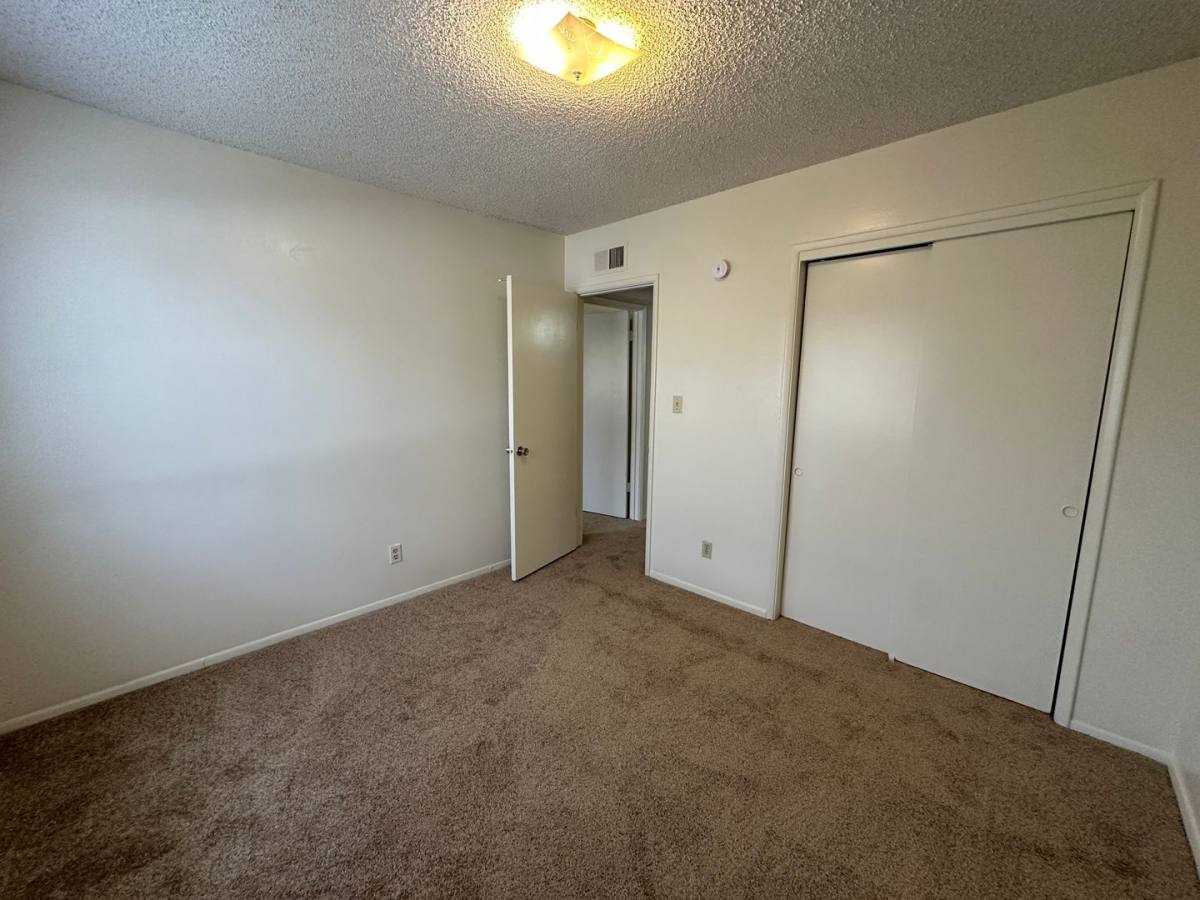 Condo for rent at 810 S Kolb Rd, Tucson, AZ 85710