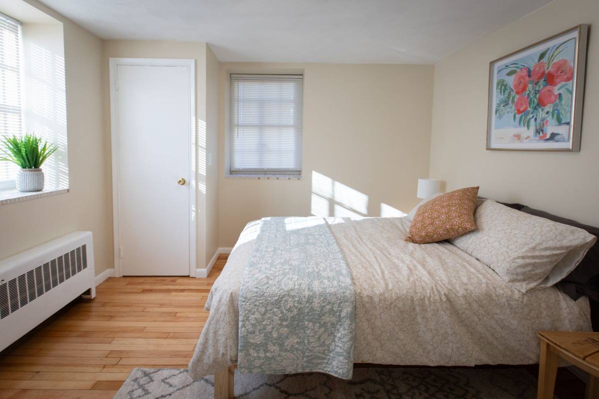 Apartment for rent at 21 Fruit St, Worcester, MA 01609