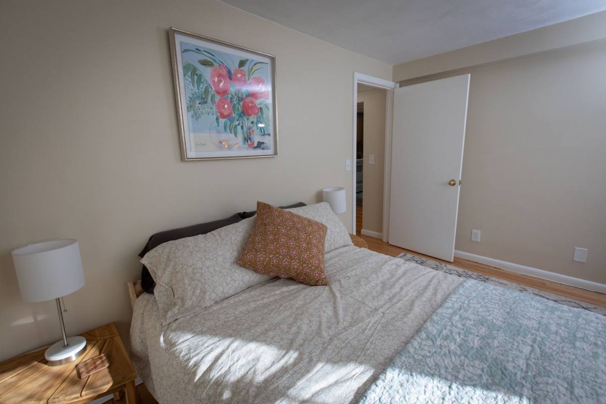 Apartment for rent at 21 Fruit St, Worcester, MA 01609