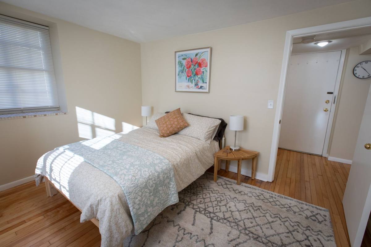Apartment for rent at 21 Fruit St, Worcester, MA 01609