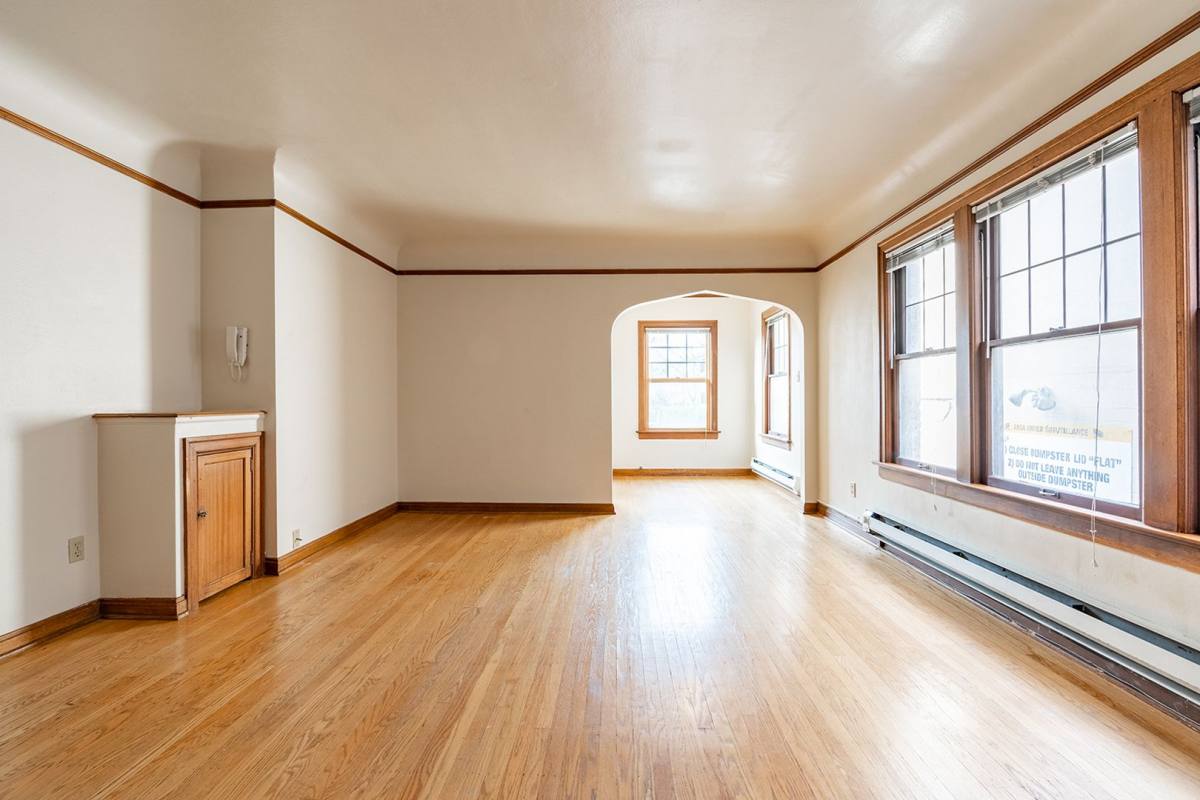 Apartment for rent at 715 1st Ave W, Seattle, WA 98119