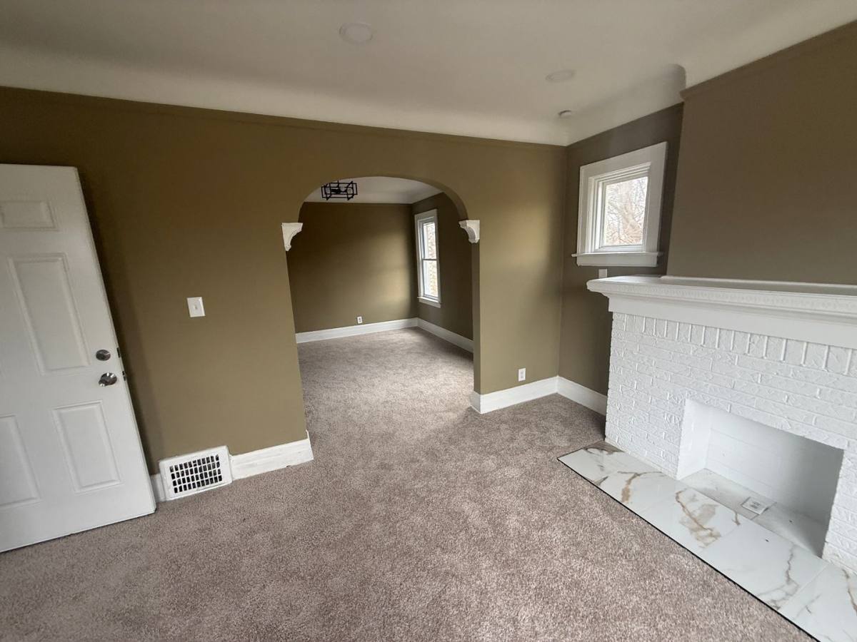 Apartment for rent at 15512 Mendota St, Detroit, MI 48238