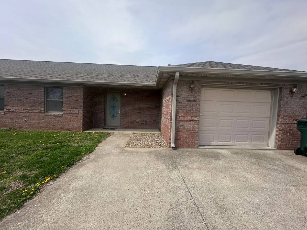 Apartment for rent at 3417 Legacy Run, Owensboro, KY 42301