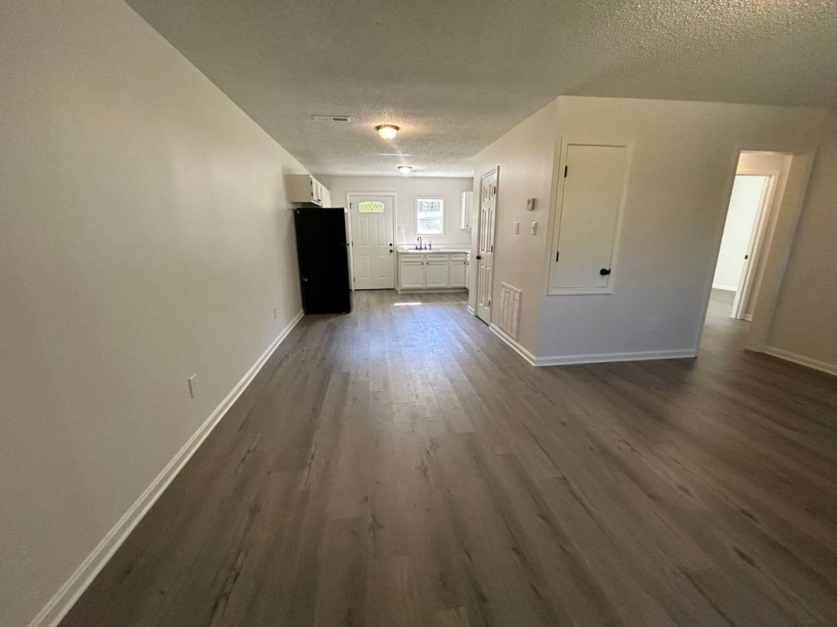 Apartment for rent at 1154 S Washington Ave, Brownsville, TN 38012