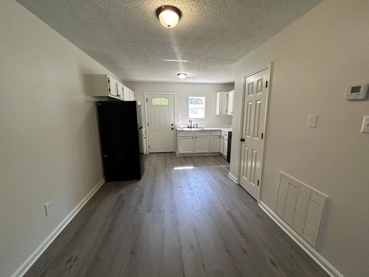 Apartment for rent at 1154 S Washington Ave, Brownsville, TN 38012