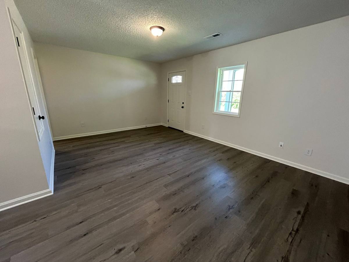 Apartment for rent at 1154 S Washington Ave, Brownsville, TN 38012
