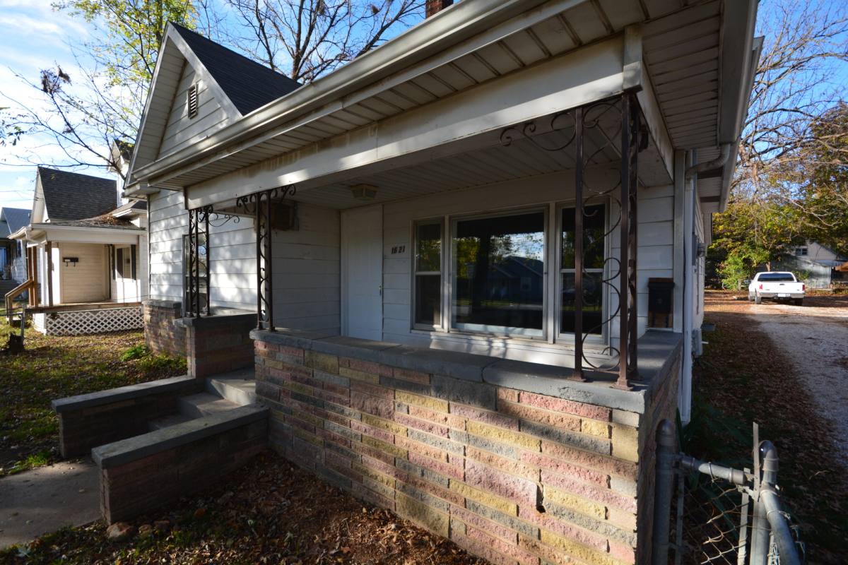 House for rent at 1621 W Atlantic St, Springfield, MO 65803