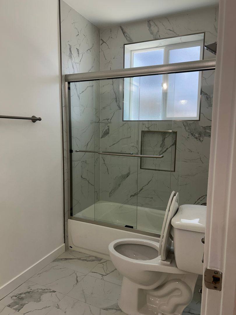 Apartment for rent at 3221-3223 W 73rd St, Los Angeles, CA 90043
