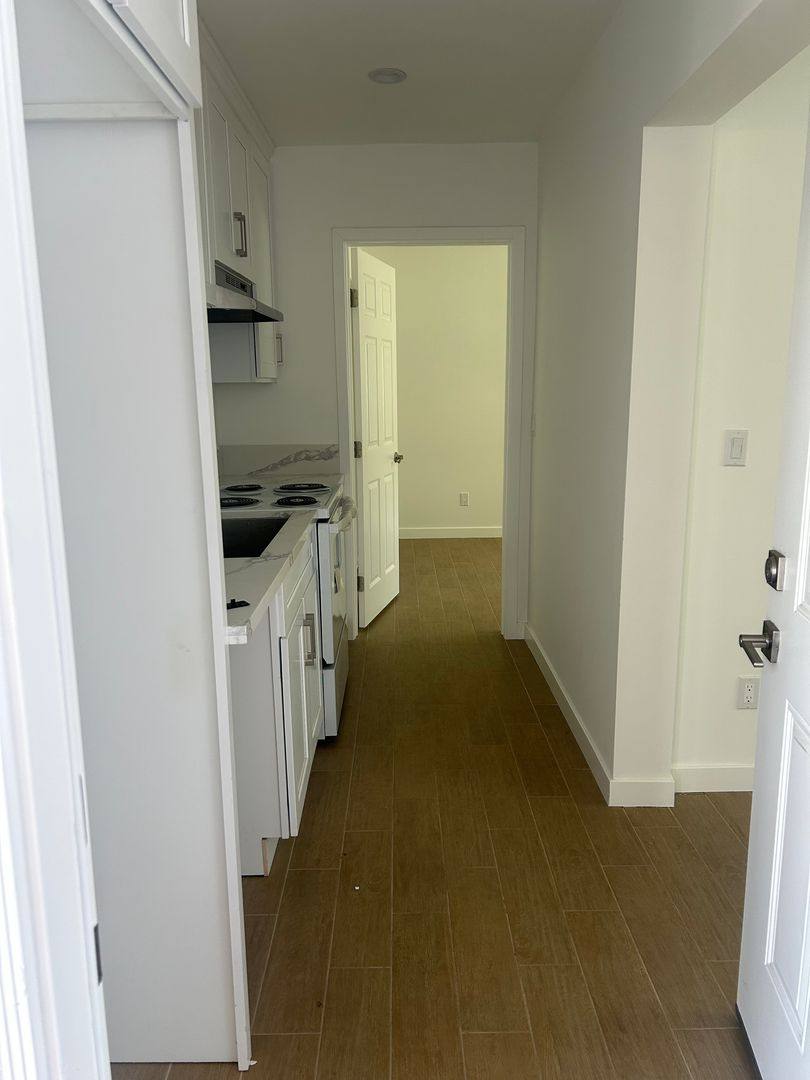 Apartment for rent at 3221-3223 W 73rd St, Los Angeles, CA 90043