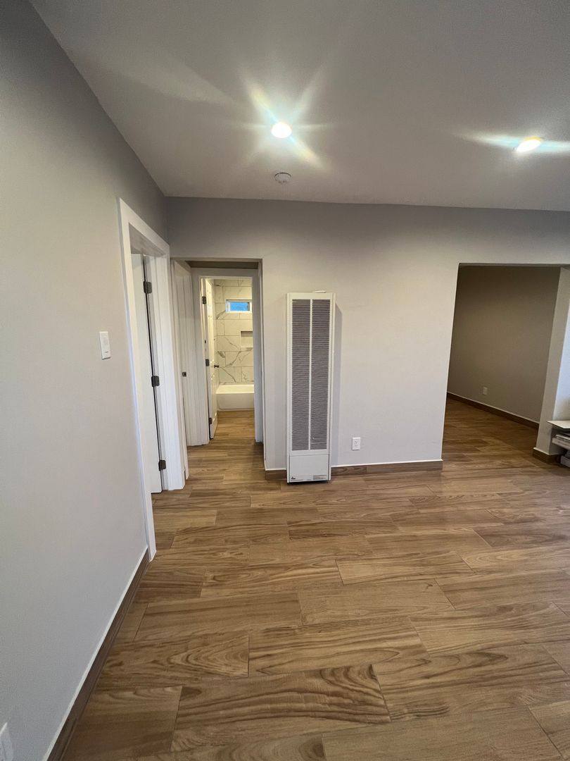 Apartment for rent at 9514 Avalon Blvd, Los Angeles, CA 90003
