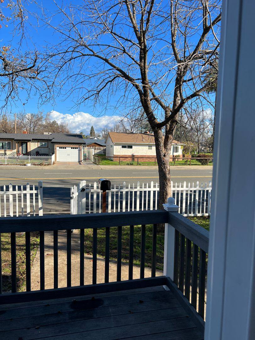 Apartment for rent at 2820 E St, Anderson, CA 96007