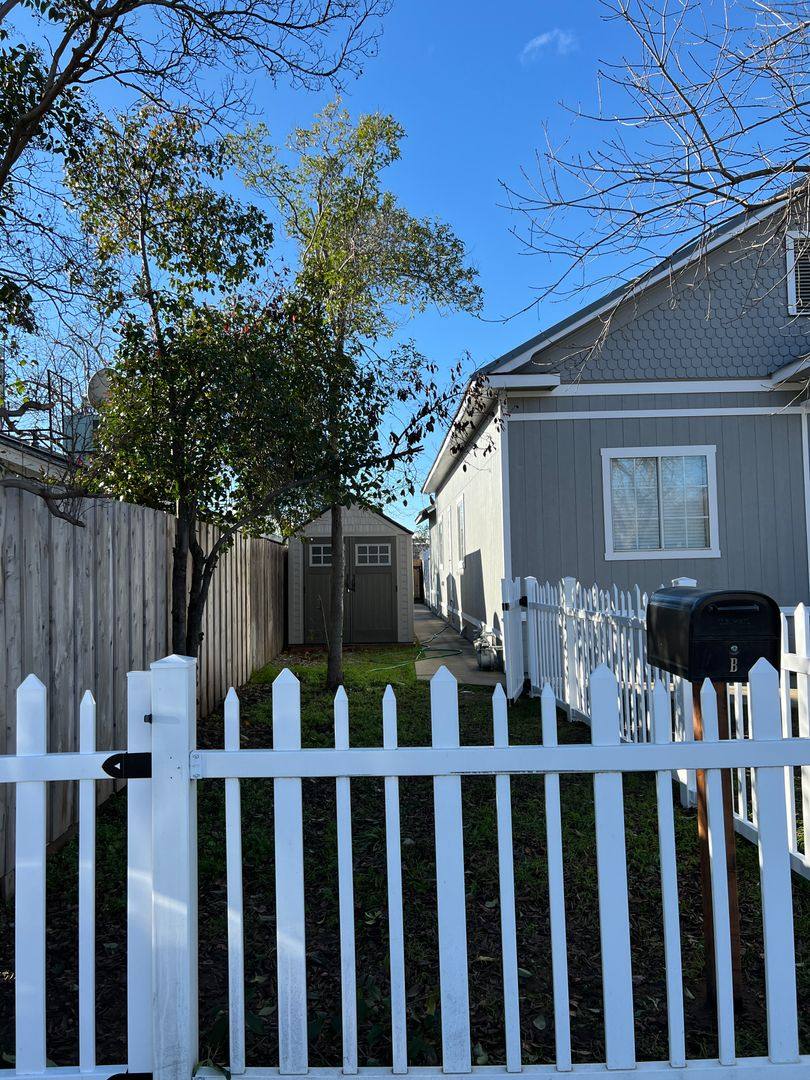Apartment for rent at 2820 E St, Anderson, CA 96007