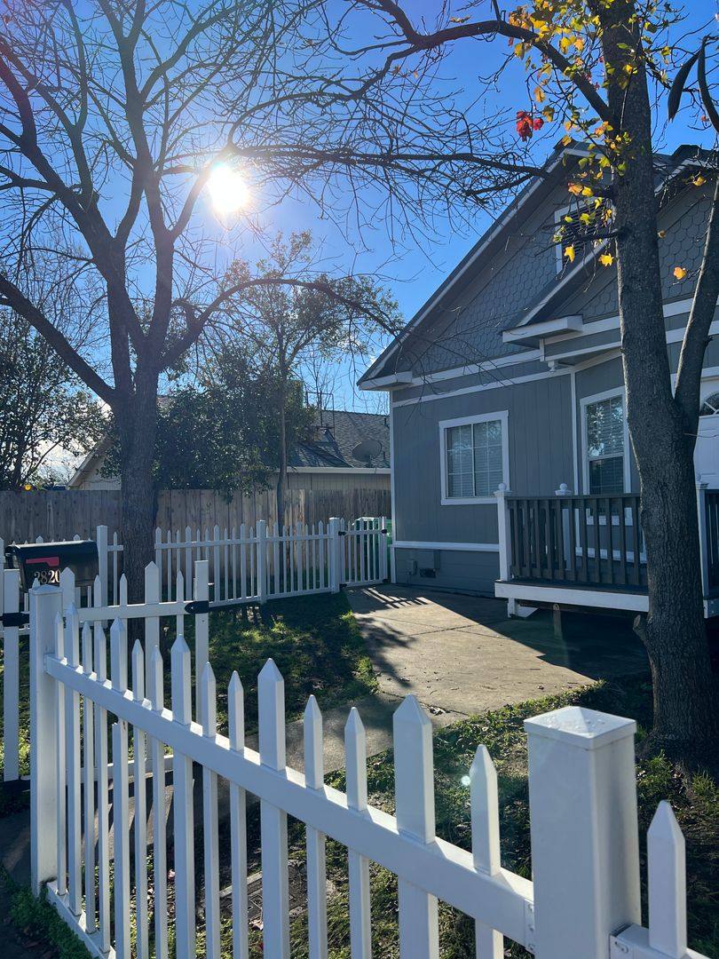 Apartment for rent at 2820 E St, Anderson, CA 96007