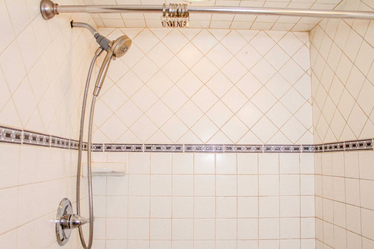 Apartment for rent at 223 9th St SW, Charlottesville, VA 22903