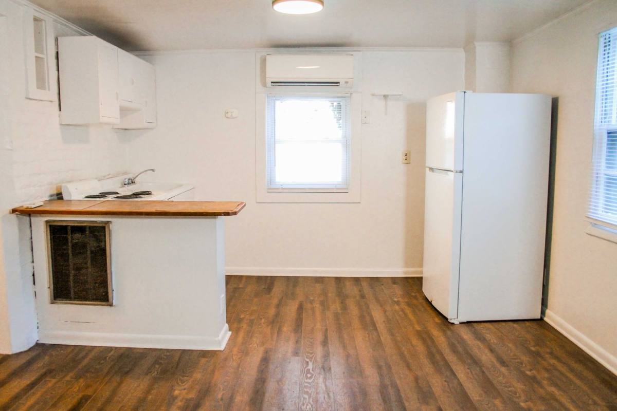 Apartment for rent at 223 9th St SW, Charlottesville, VA 22903