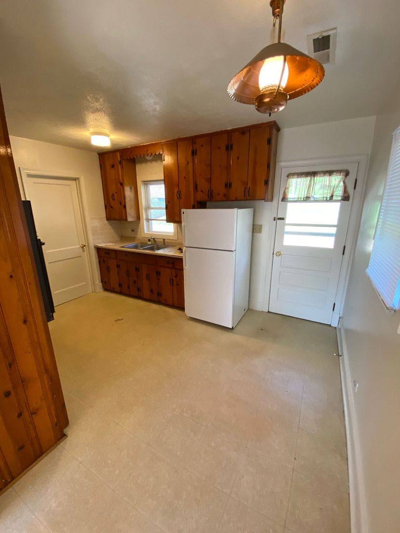 Apartment for rent at 804 Saint James Circle, Charlottesville, VA 22902