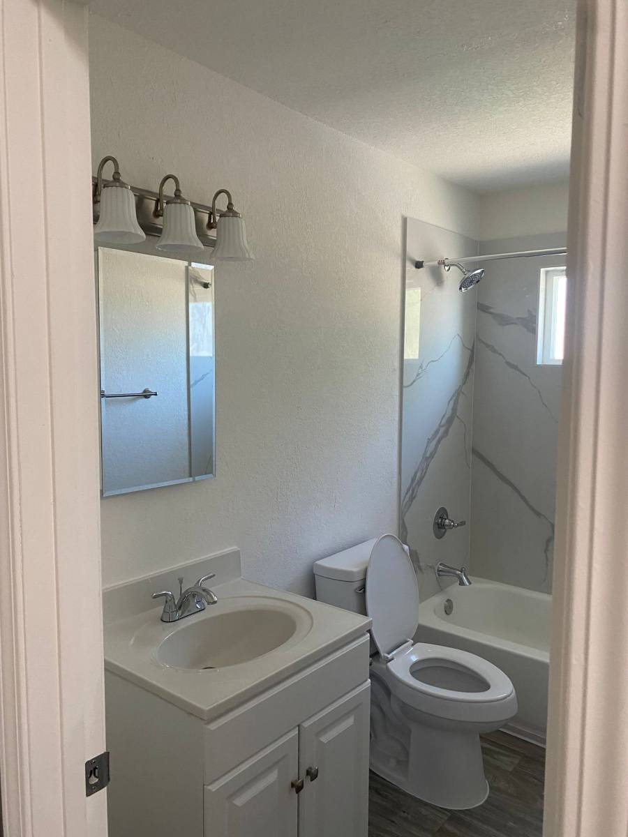 Apartment for rent at 6115 63rd St, Sacramento, CA 95824