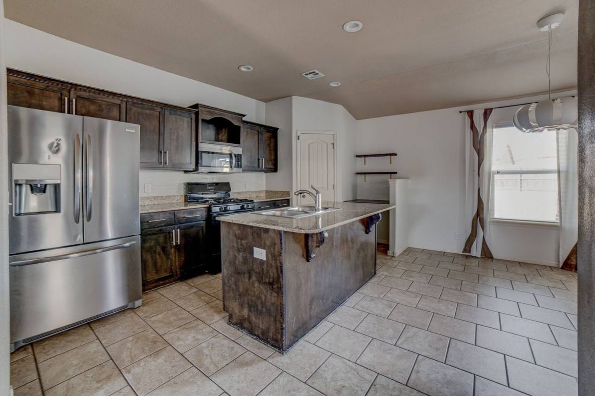 House for rent at 15105 E 110th St N, Owasso, OK 74055