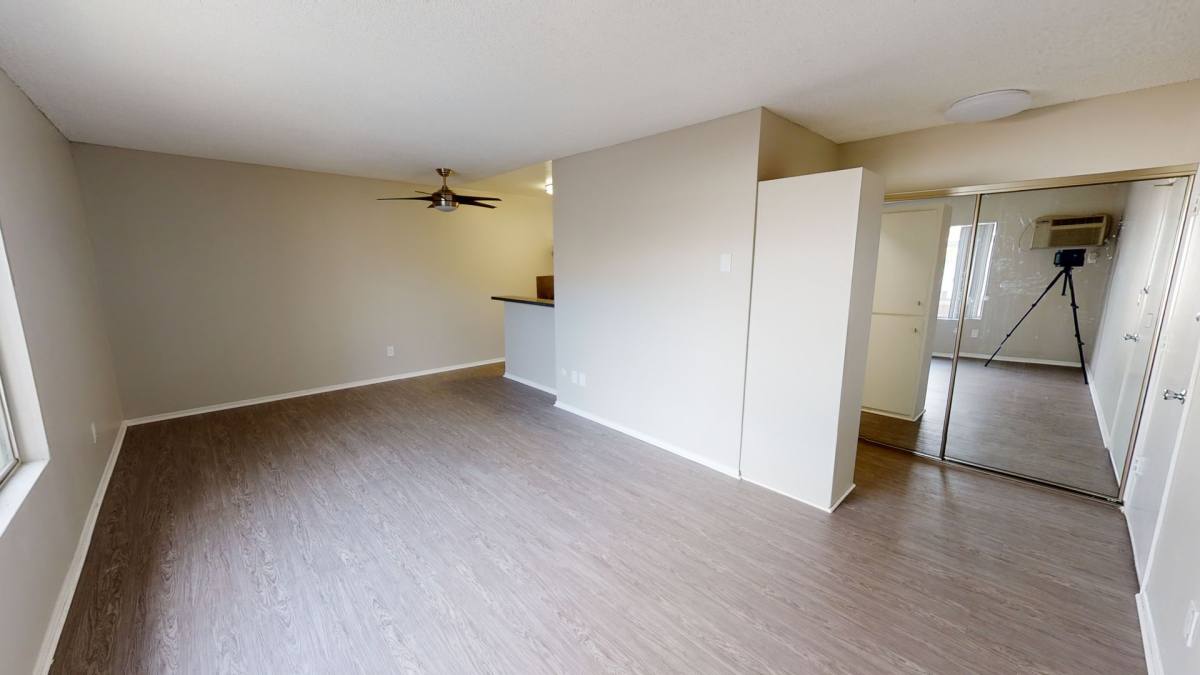 Apartment for rent at 6810 Milwood Ave, Canoga Park, CA 91303