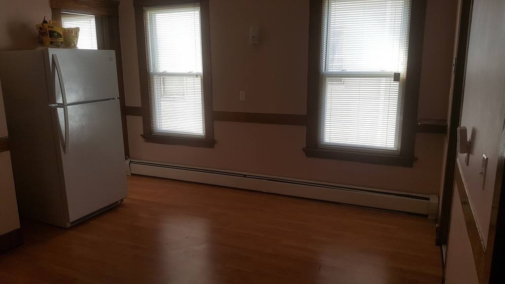 Apartment for rent at 42-44 Carmel St, New Haven, CT 06511